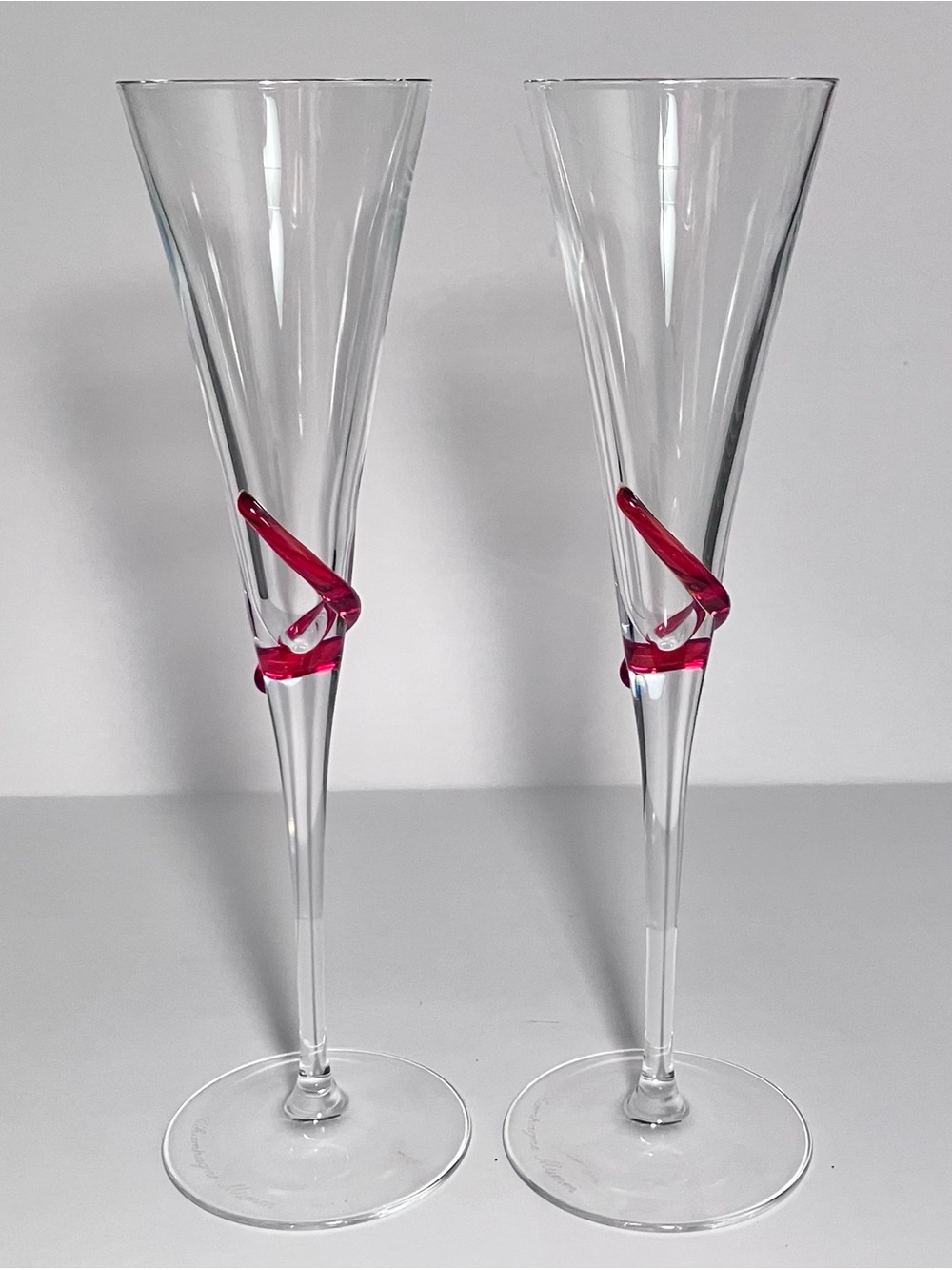 Rare G.H. MUMM CHAMPAGNE Toasting Flutes / CORDON BRUT 1980s / Red Glass Ribbon